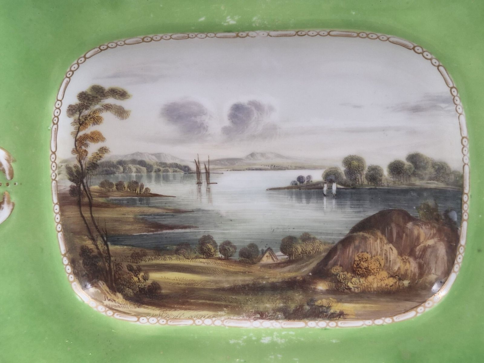 photo furniture Copeland & Garrett Apple Green Scottish Views Dishes, ca. 1833-1847