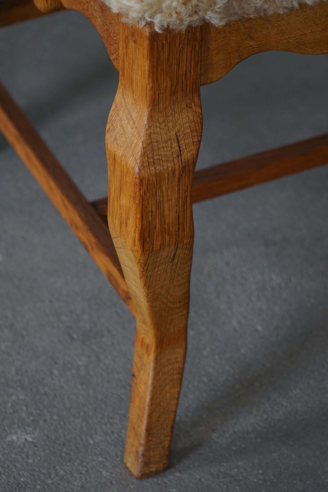 photo vinterior Pair Of Razorblade Armchairs By Henning Kjærnulf, Oak & Lambswool, 1960
