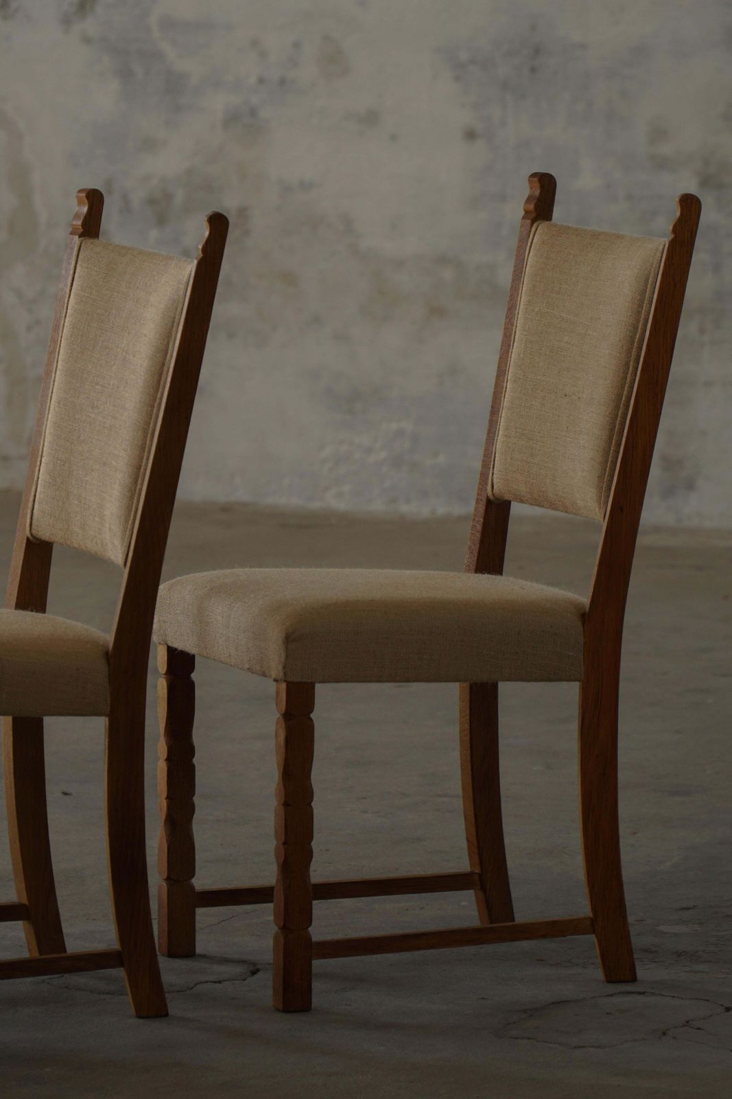5519.0 Set Of 10 Dining Chairs, Oak & Hessian, Henning Kjærnulf, Danish Modern, 1950s photo