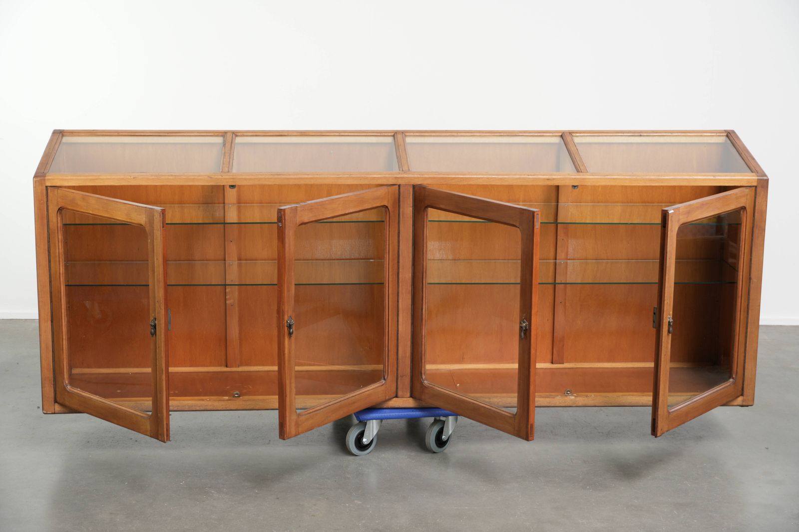 Large And Beautiful Vintage Wooden Counter/Display Cabinet/Museum Cabinet With A Stunning Appearance photo furniture