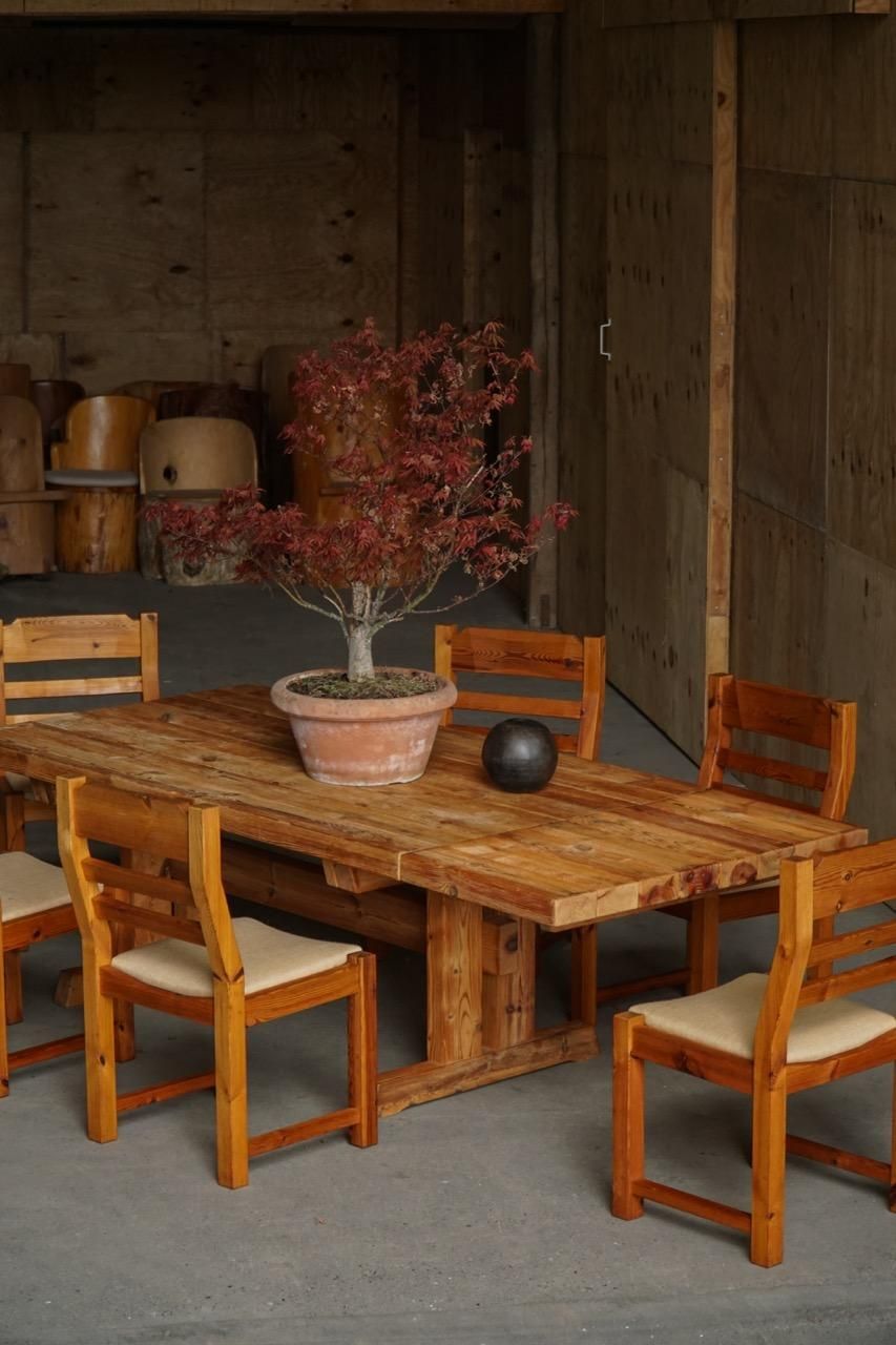 photo vinterior Danish Modern Brutalist Dining Table In Pine, Hans Jørgen Frydendal, 1970s