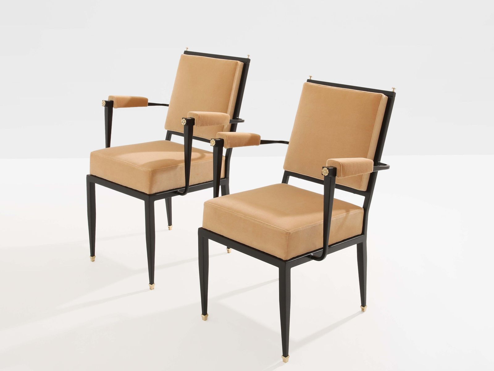 Paire de fauteuils néoclassiques en métal, velours et bronze, attribués à André Arbus, années 1940 photo 20908.0