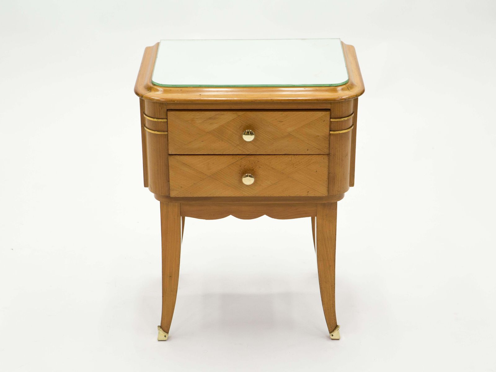 Tables de chevet françaises en sycomore et laiton, 2 tiroirs, par Jean Pascaud, années 1940 photo vinterior