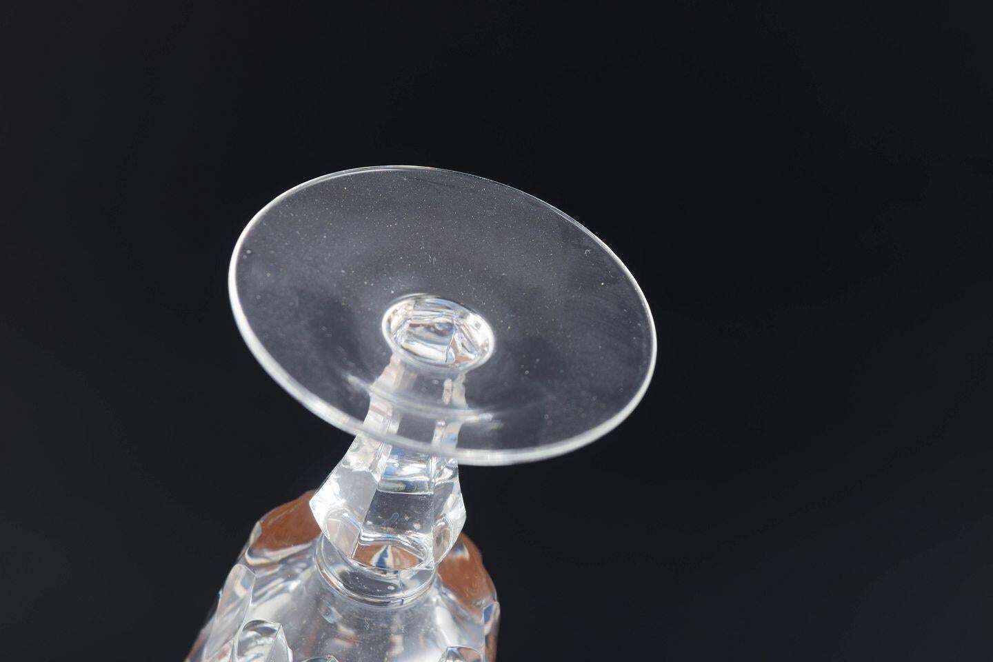 Artemisia. Cinq verres à porto en cristal avec décoration en or 24 carats. photo Décoration
