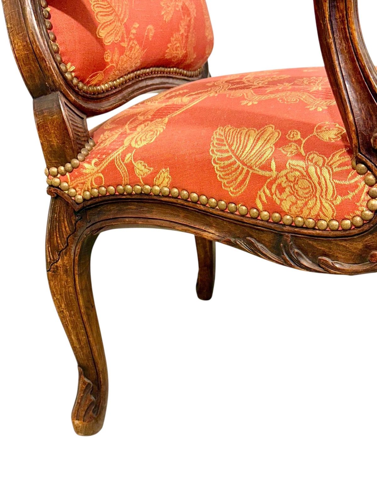 photo vintage Pair Of French Louis XV Style Walnut Fauteuils, Circa 1880