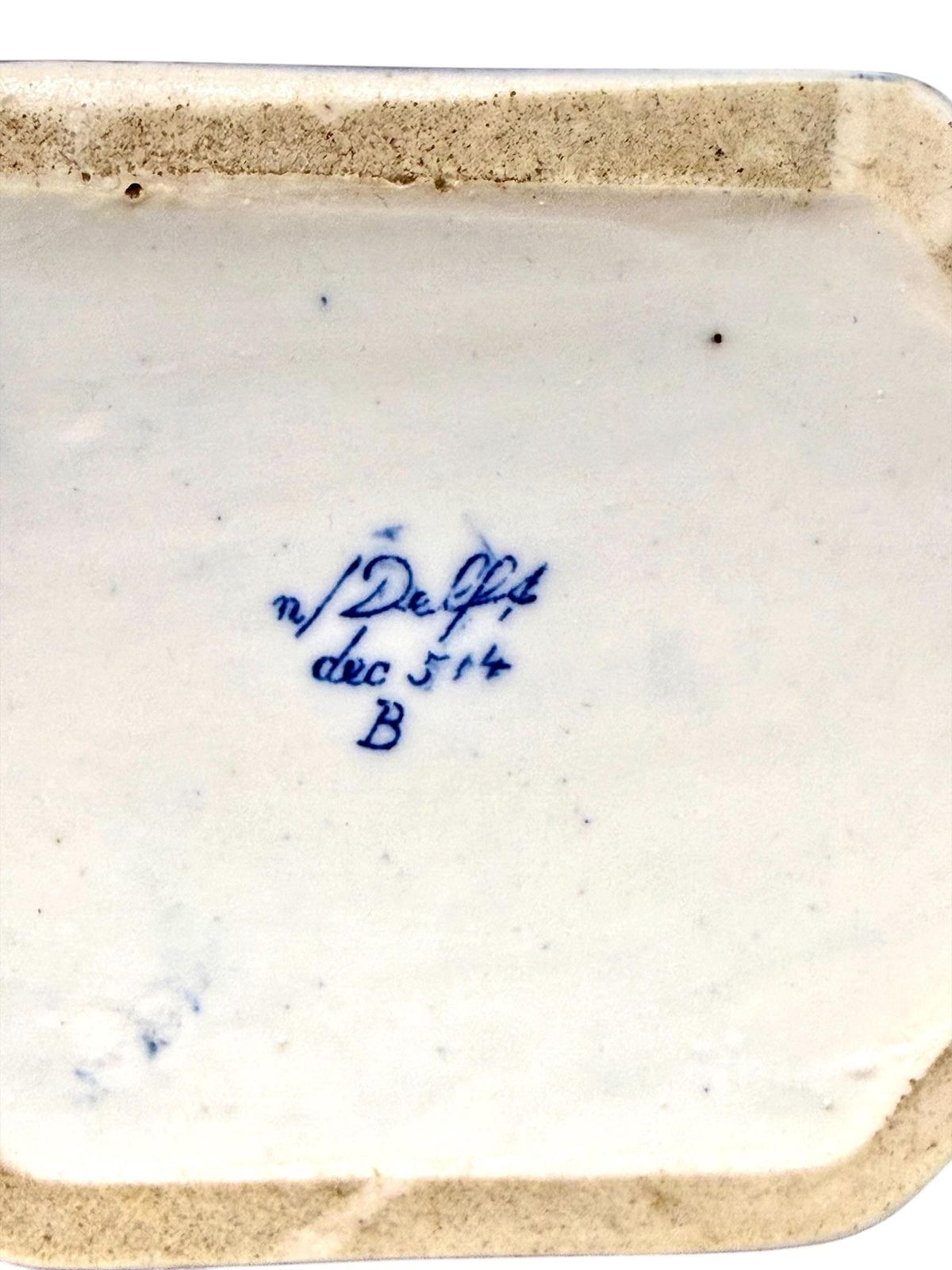photo furniture 20th Century Delft White & Blue Scenic Faience Vase