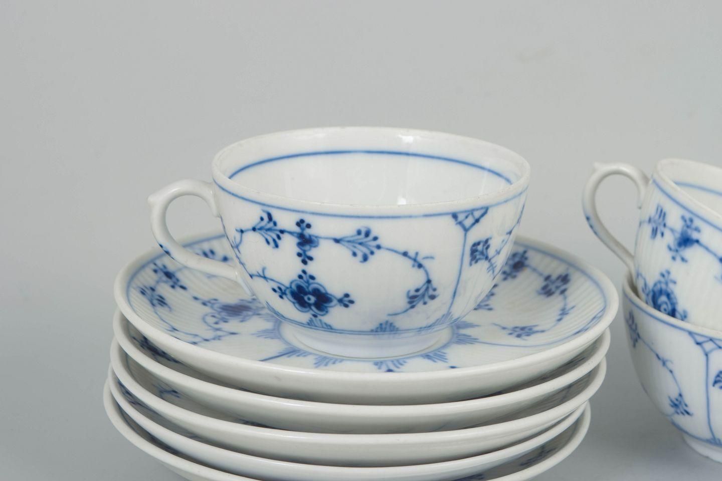 Royal Copenhagen Blue Fluted Plain. Set Of Five Porcelain Coffee Cups & Saucers photo for sale
