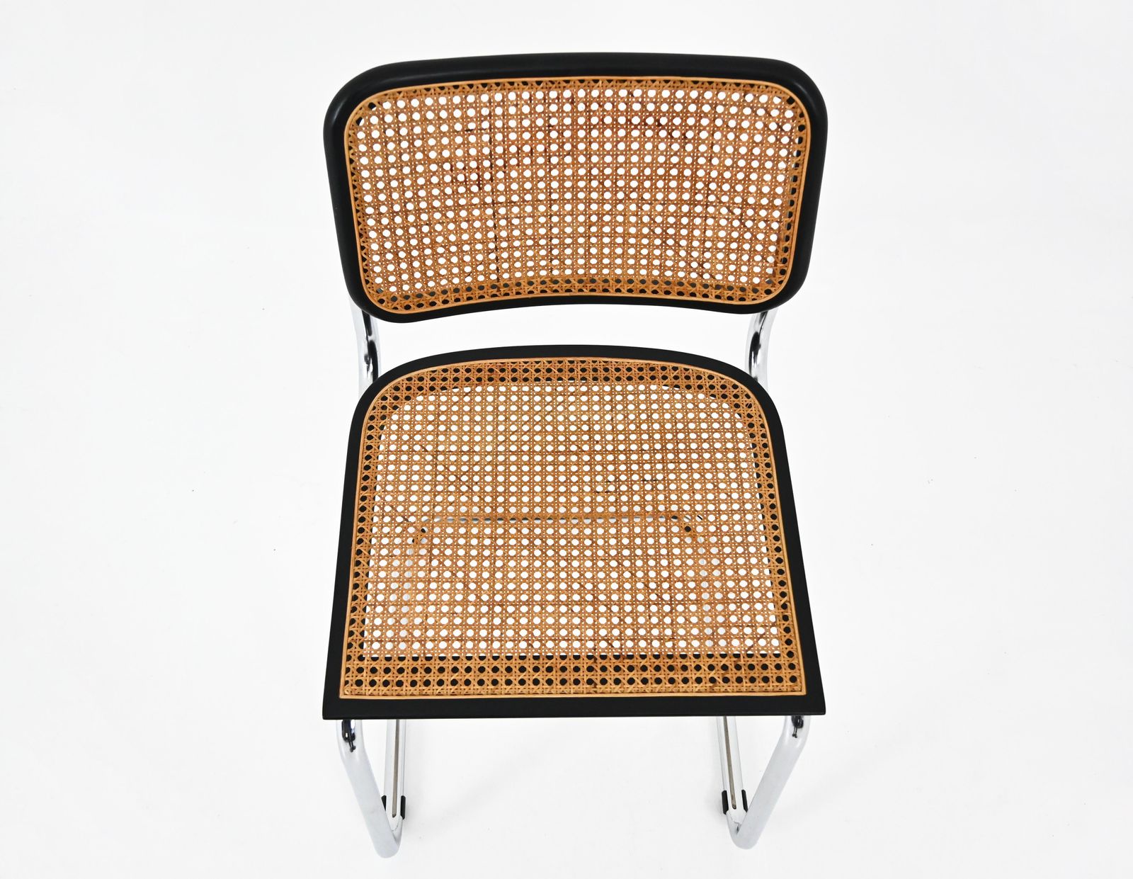 photo furniture Dining Chairs Style B32 By Marcel Breuer Set Of 4