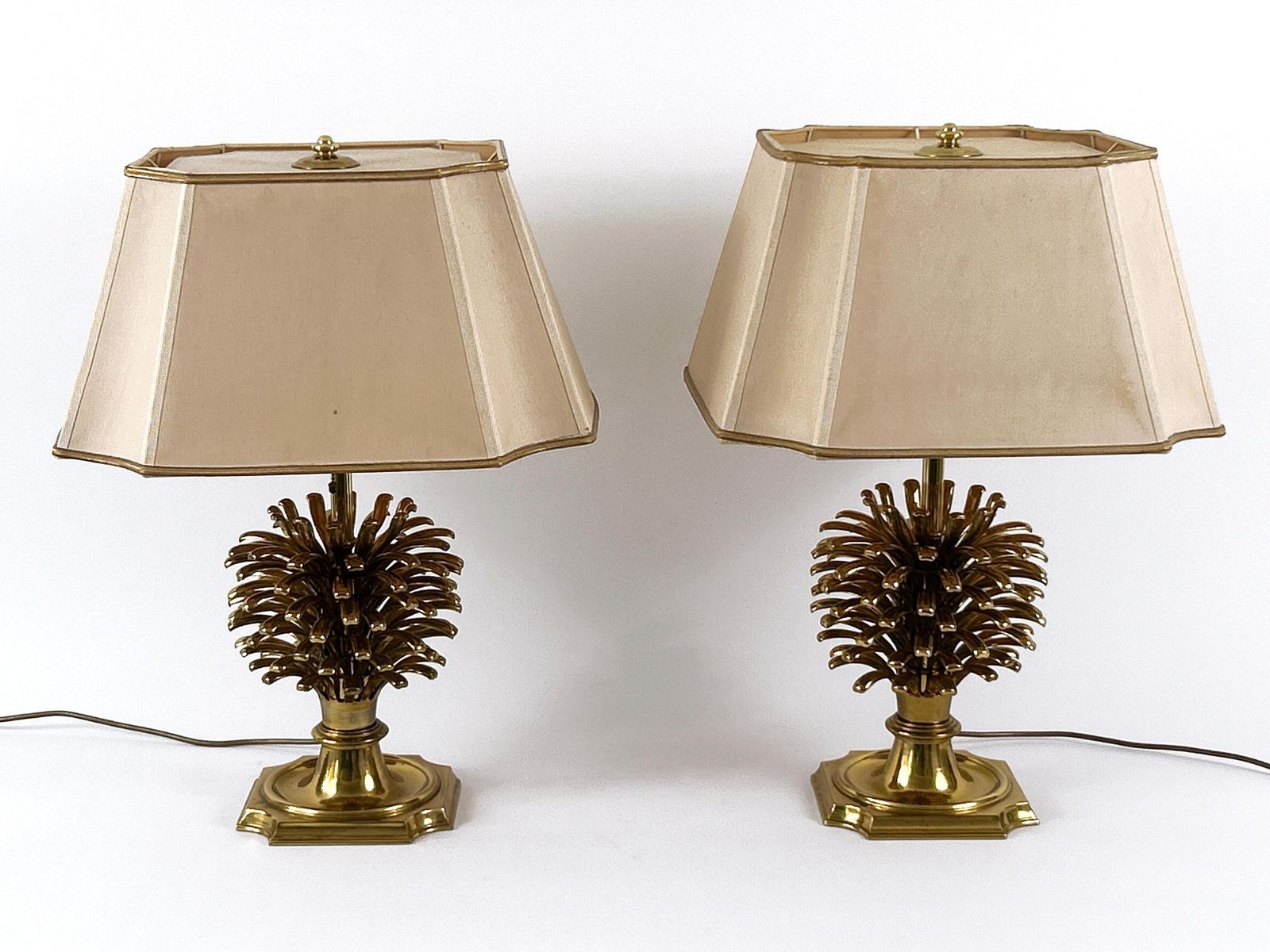 Set Of Two Large Exceptional Brass Pine Cone Table Lamps By Feese Germany 1980s photo for sale