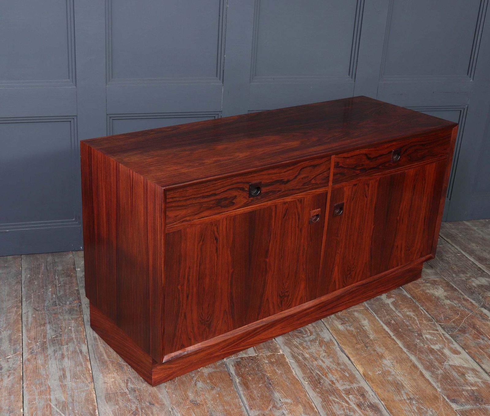 Danish Rosewood Sideboard By Brouer Møbelfabrik photo vinterior