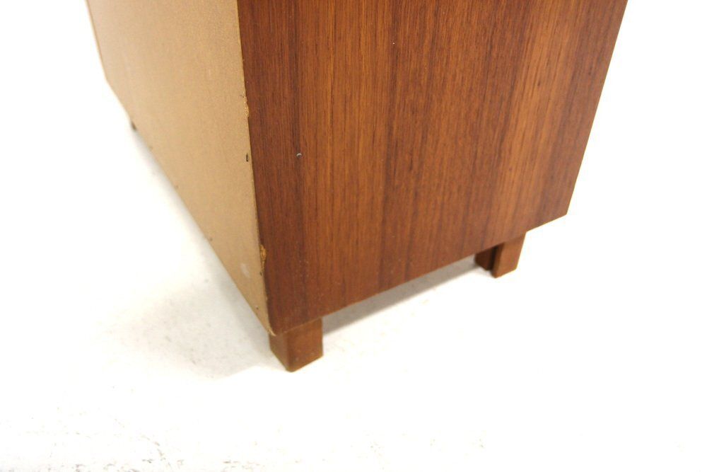 770.0 Commode scandinave en teck, Suède, 1960 photo