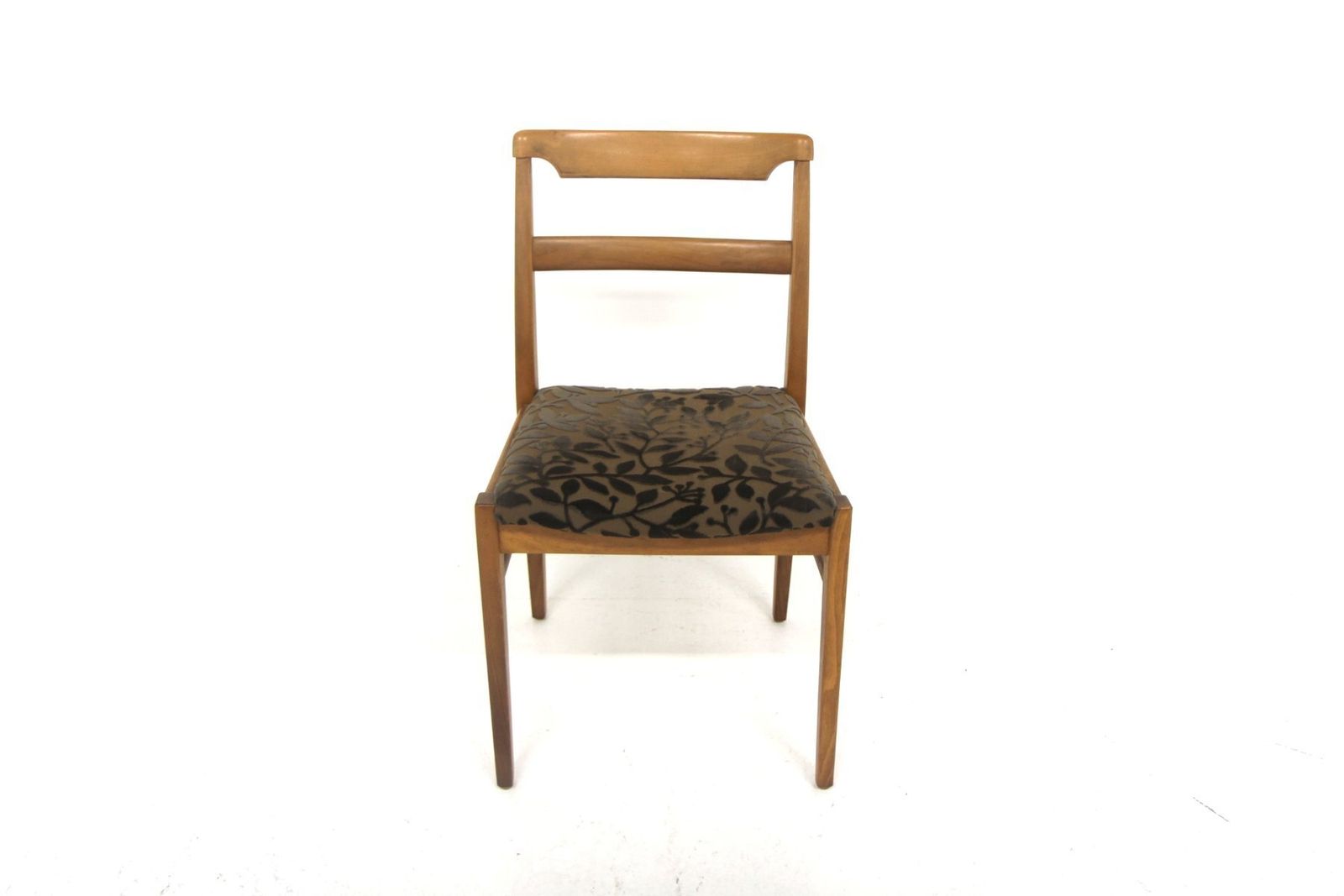 Vintage Scandinavian Beechwood Chairs, 1950, Set Of 4