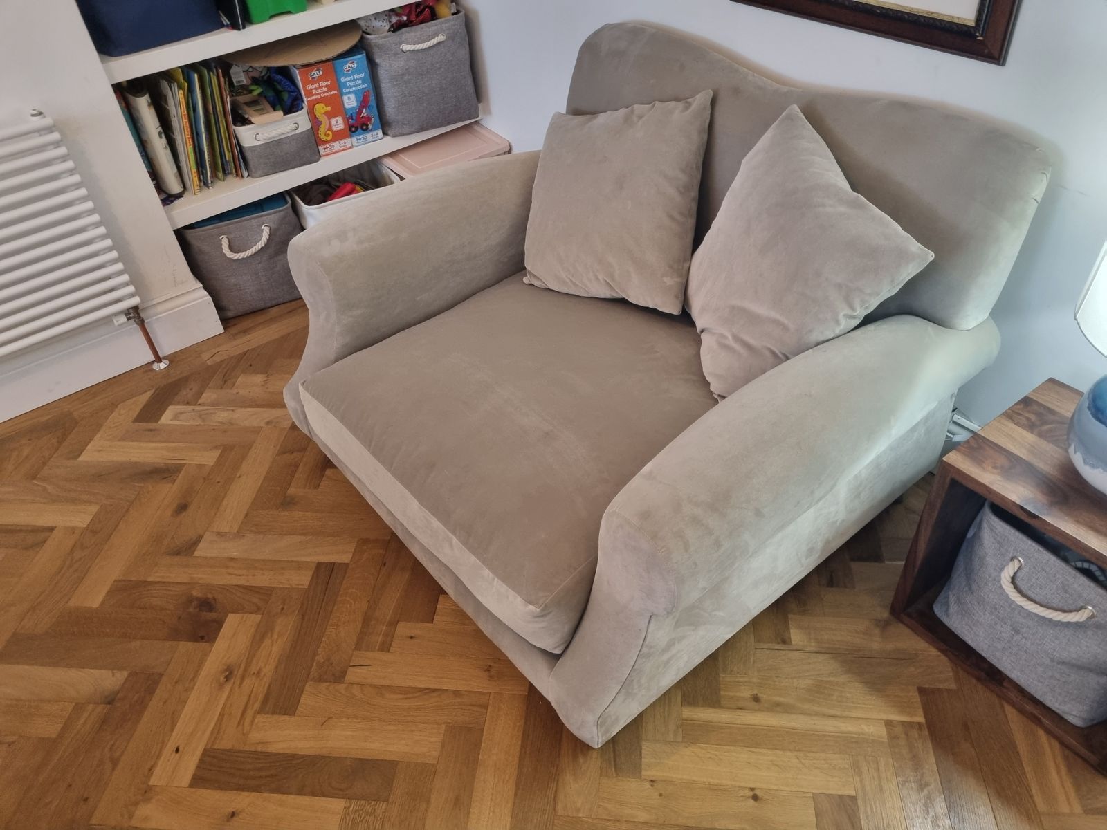 Loaf Crumpet Loveseat photo furniture