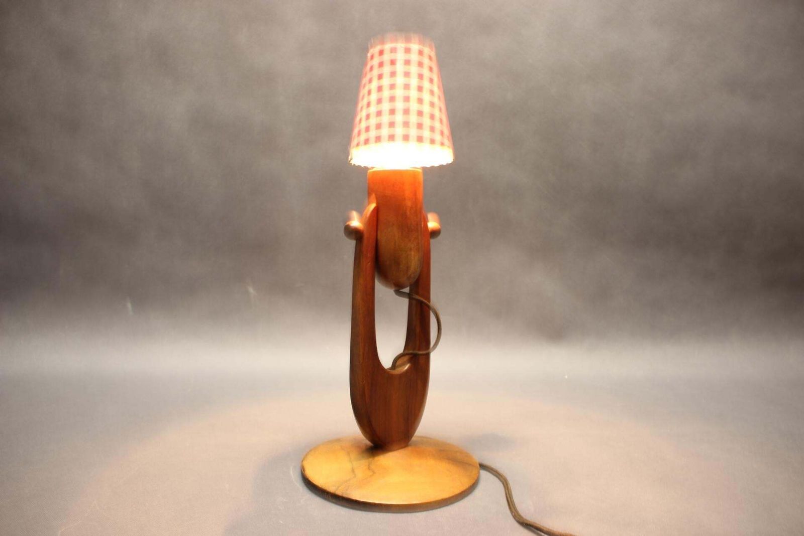 Mid-Century verstelbare houten tafellamp met geblokte kap, Tsjecho-Slowakije, 1 photo buy
