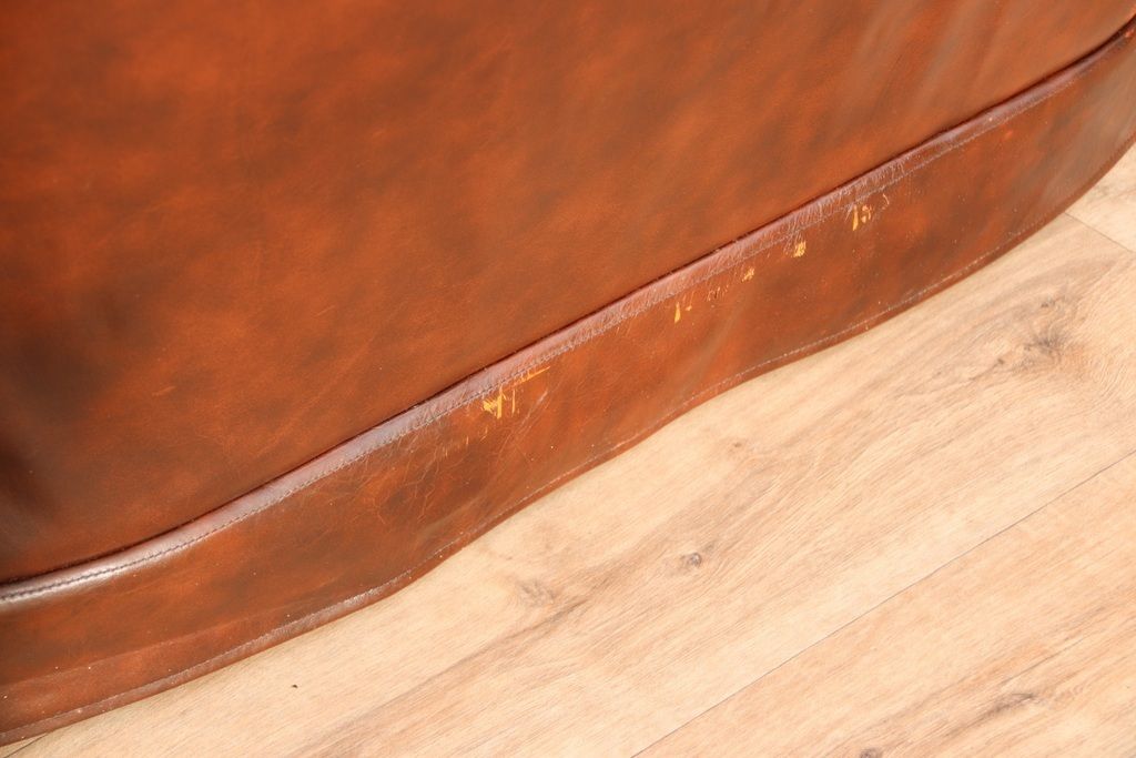 photo vinterior Wade Vintage Chesterfield Sofa