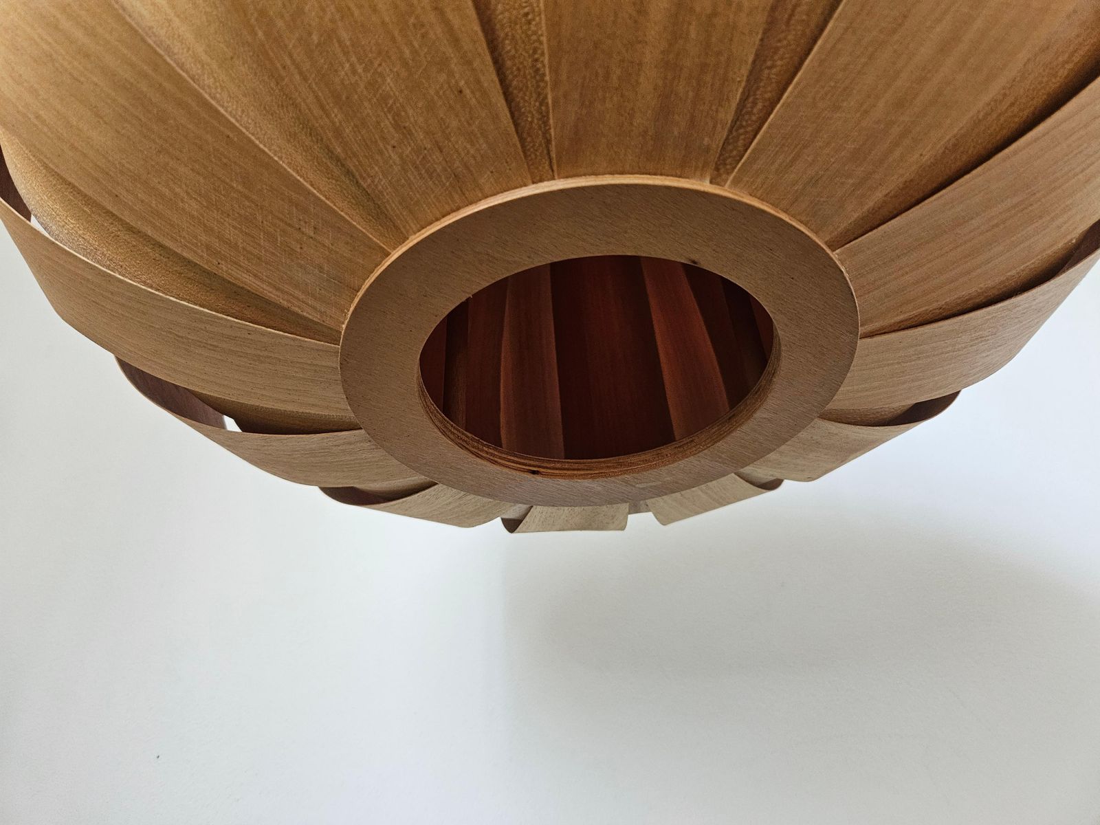 Grote fineren zeldzame mid-century hanglamp, Denemarken, jaren 1960 photo Verlichting
