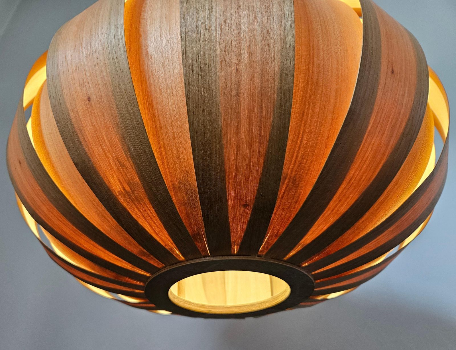 photo vinterior Grote fineren zeldzame mid-century hanglamp, Denemarken, jaren 1960