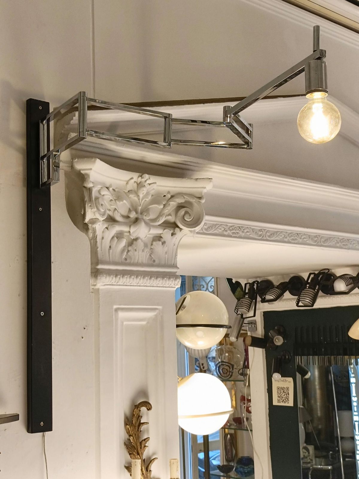 Goffredo Reggiani Articulated Steel Wall Lamp, Italy 1970s photo vinterior