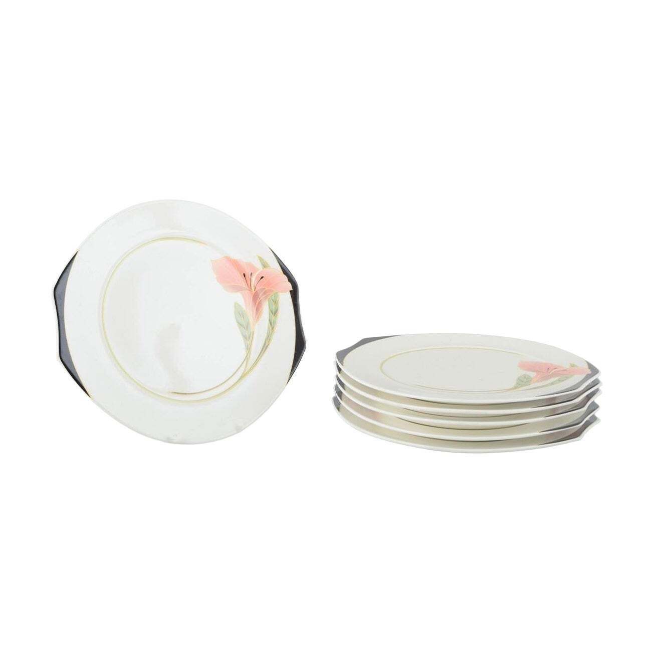 Villeroy & Boch. Six Porcelain “Iris” Cake Plates With Floral Decoration. 1980s