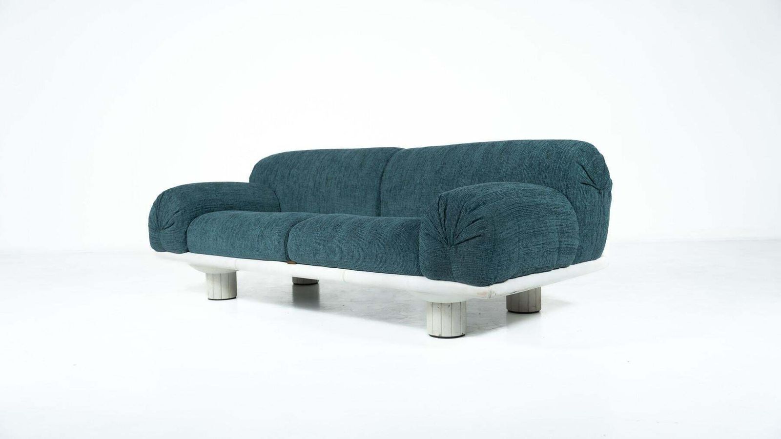 Sofa By Carlo Bartoli For Rossi Di Albizzate, 1980s photo vintage