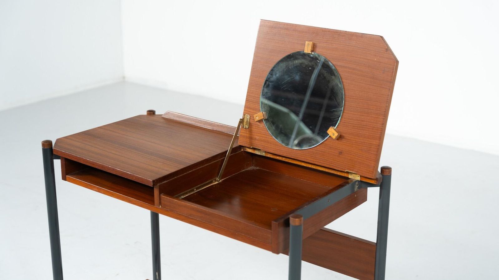 photo vintage Vanity Table, Manifattura Brianzola, Italy, 1950s