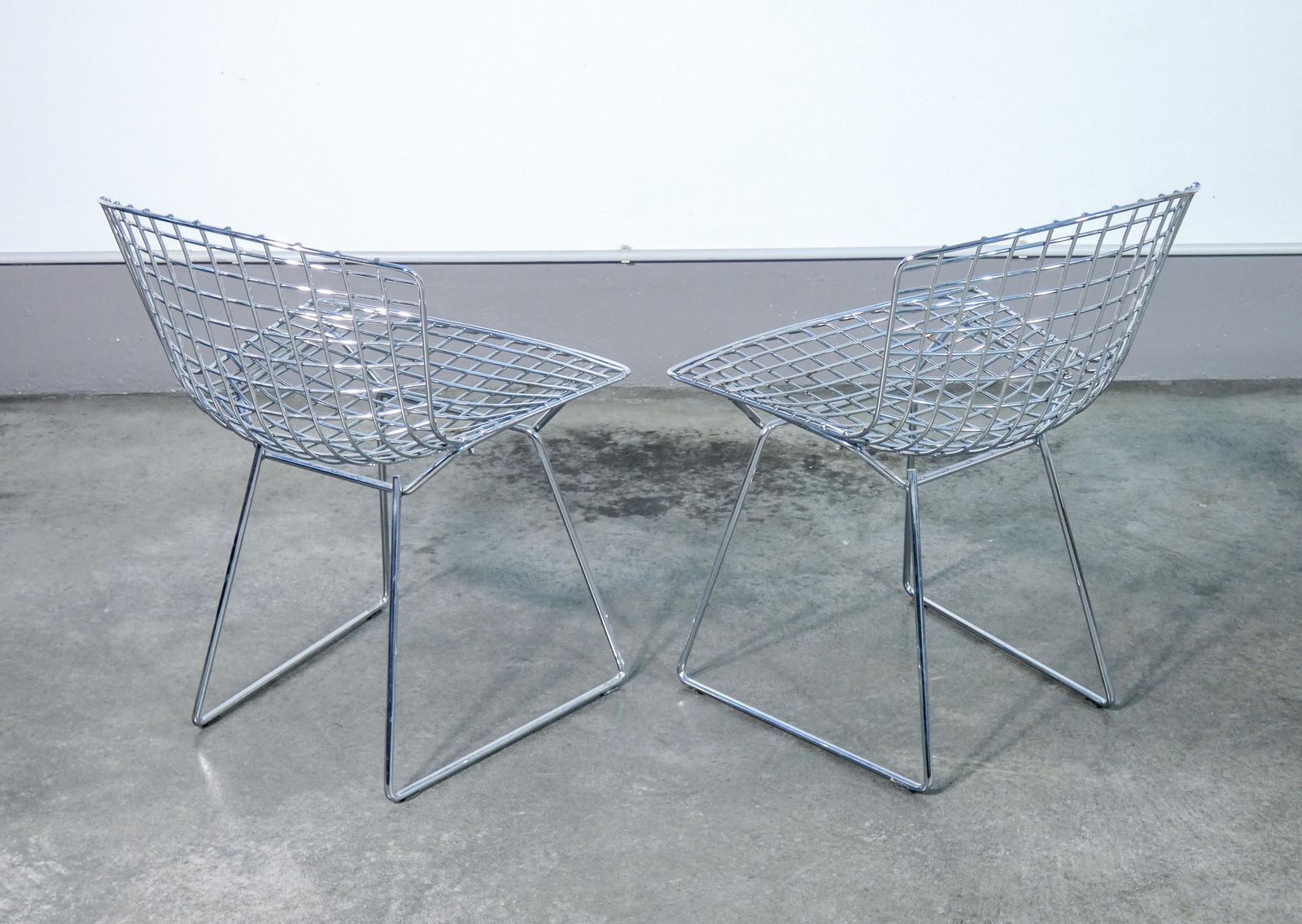 Set Of Four Side Chairs Mod. 420, Design Harry Bertoia For Knoll photo vinterior