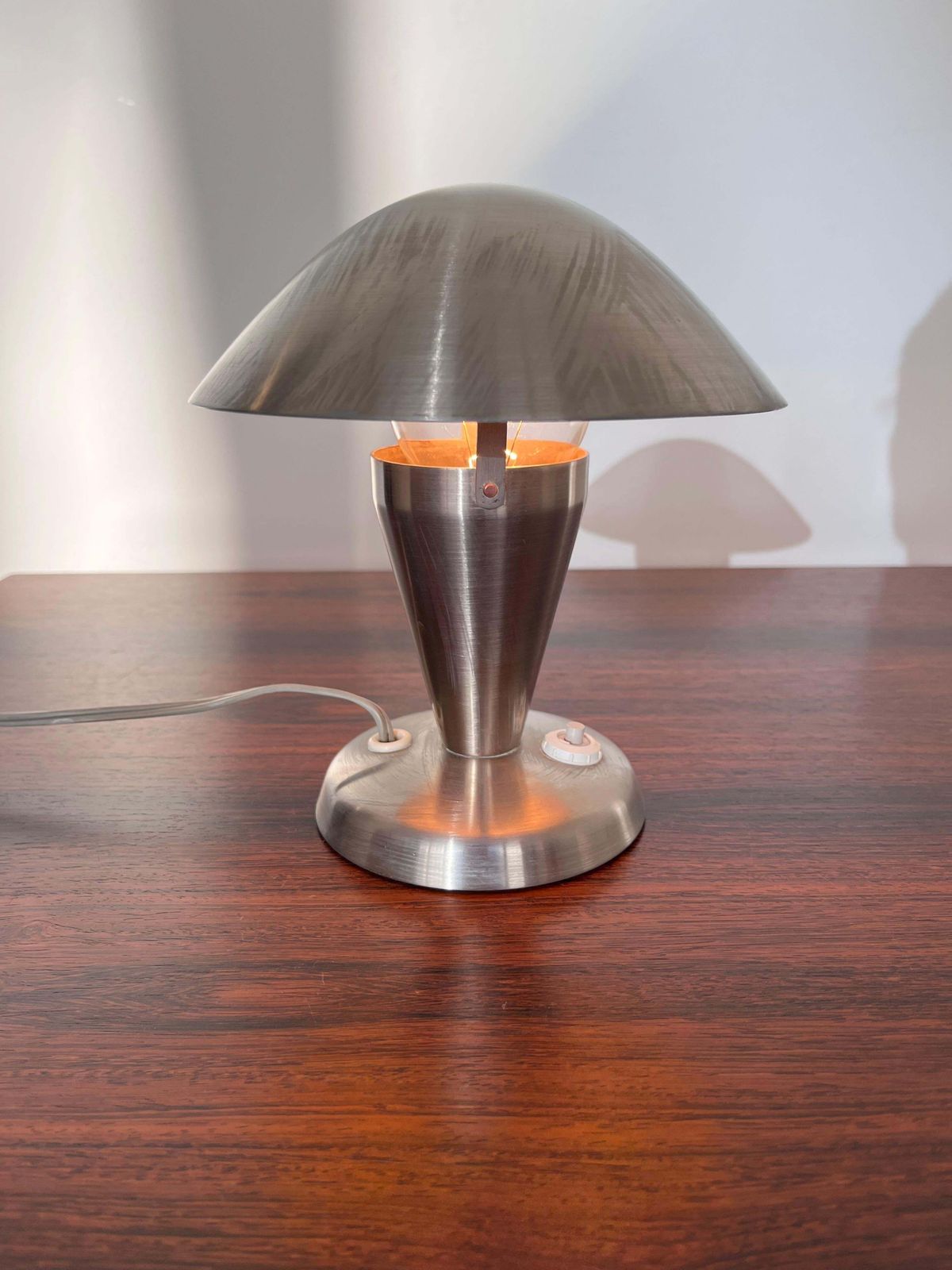 Paar Bauhaus-stijl verstelbare tafellampen, jaren 1940, Tsjecho-Slowakije photo furniture