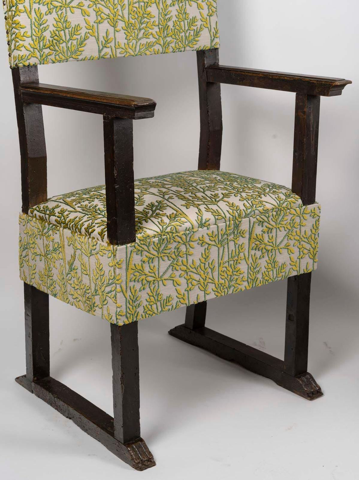 Pair Of 19th Century High Period Style Armchairs. photo vinterior