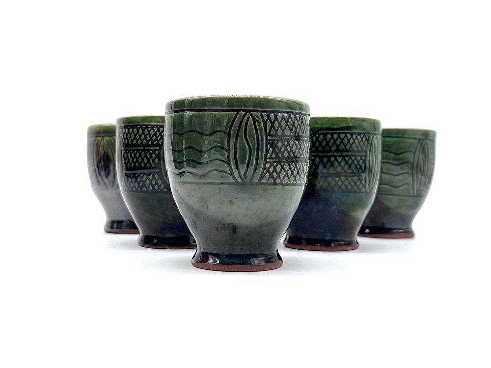 Mid Century Modern Ceramic Set Pitcher And Mugs With Sgraffito Decoration, Italy, 1960s, Set Of 7 photo vinterior