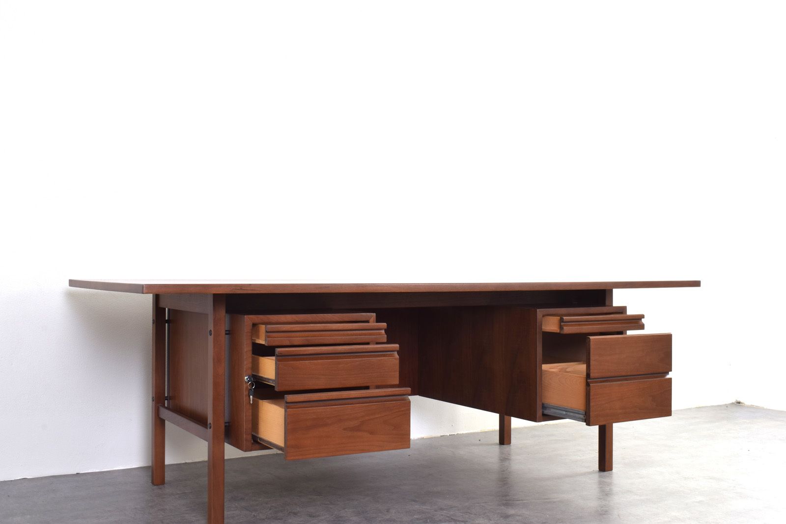 Mid Century Large American Walnut Executive Desk photo buy