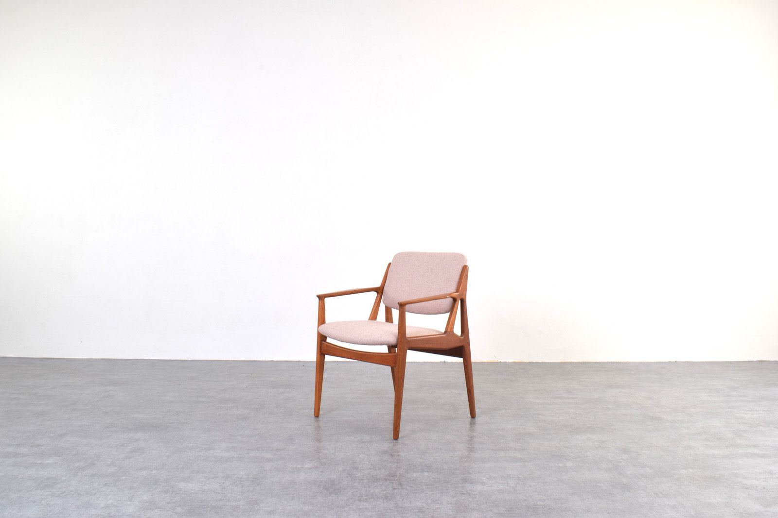 Mid Century Teak & Wool Ella Armchair By Arne Vodder For Vamo Sønderborg, 1960s. photo furniture