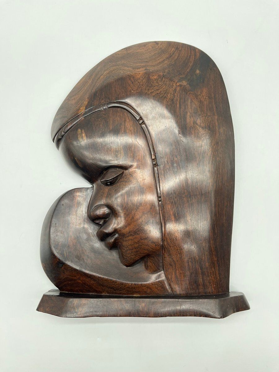 African Maasai Sculpture In Makassar Ebony, 1970s photo furniture