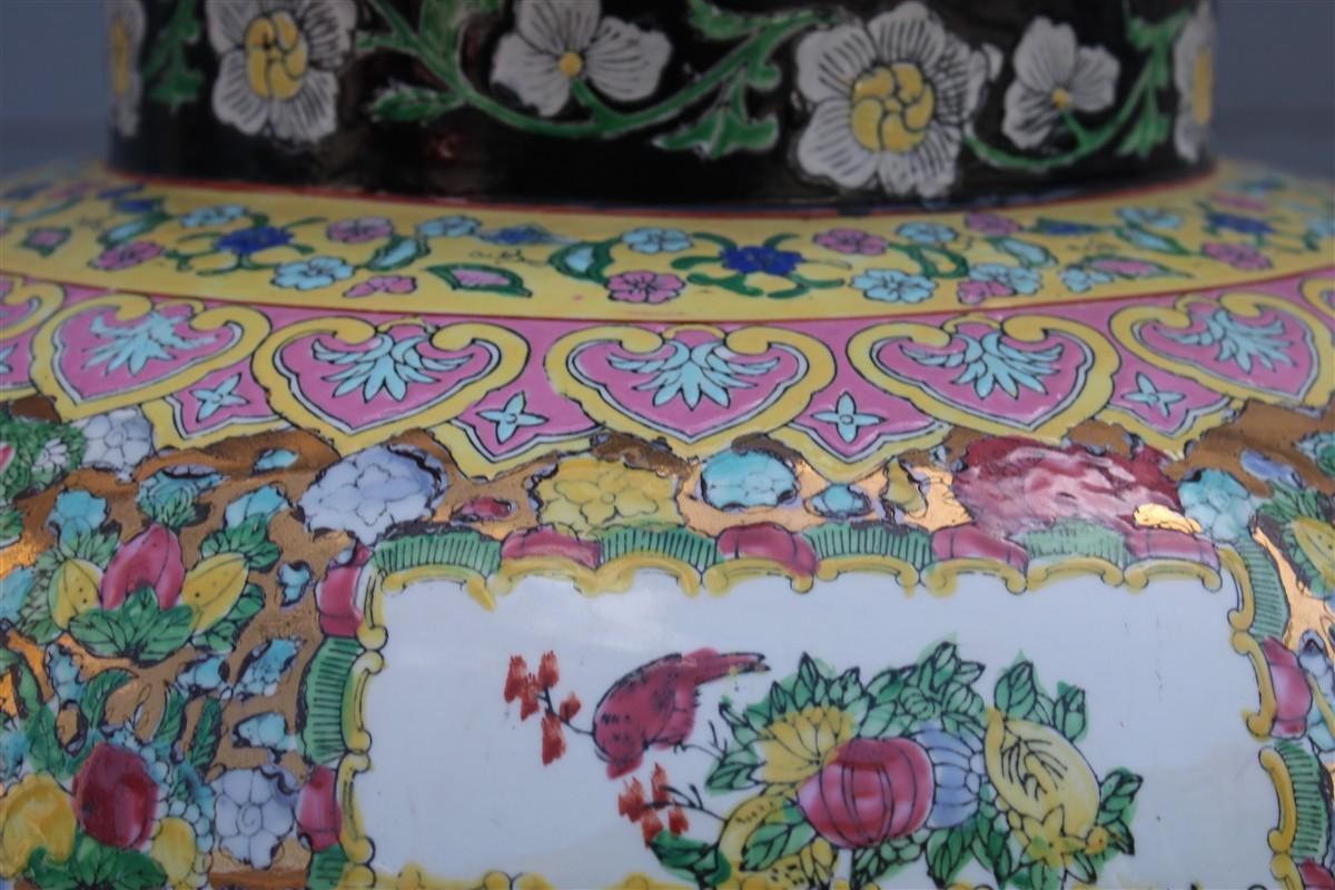 photo vintage Large Oriental Chinese Floral Vase With Dragons In 24kt Gold  Qing Dynasty