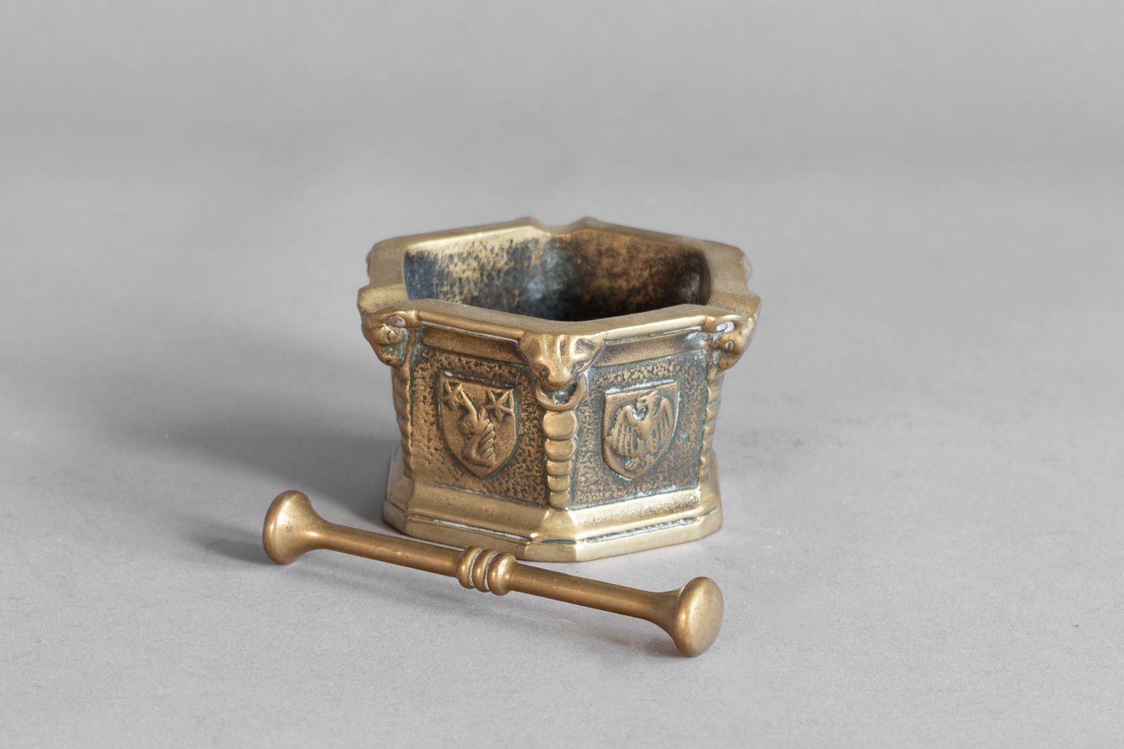 Mortar And Pestle photo furniture