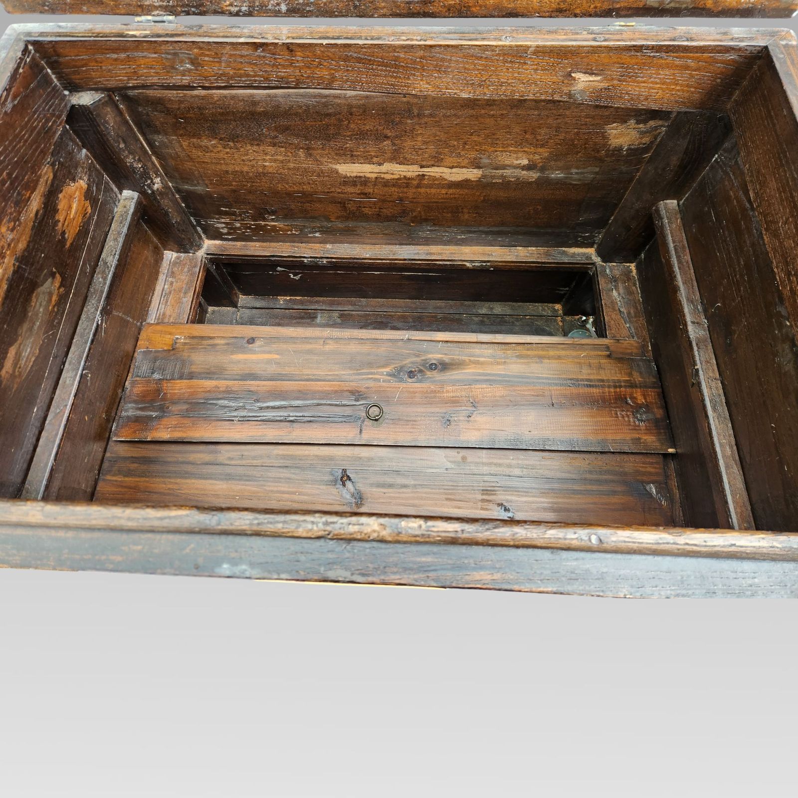 Exceptional Large Qing Dynasty Oriental Chinese Dragon Storage Chest photo vintage