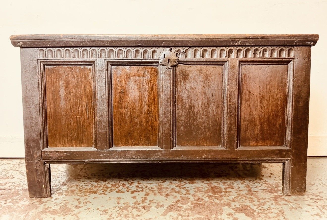 A Rare & Beautiful 320 Year Old James II Antique Oak Panelled Coffer C1690 photo vinterior