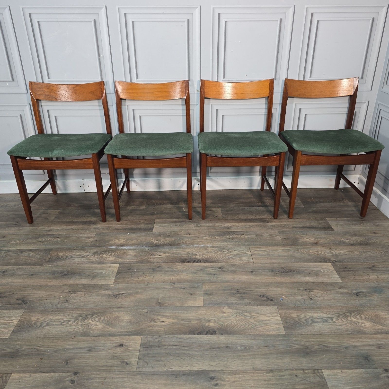 Mid Century Dining Chairs Vintage Solid Wood Teak 4 Danish Style Retro Mcm photo for sale