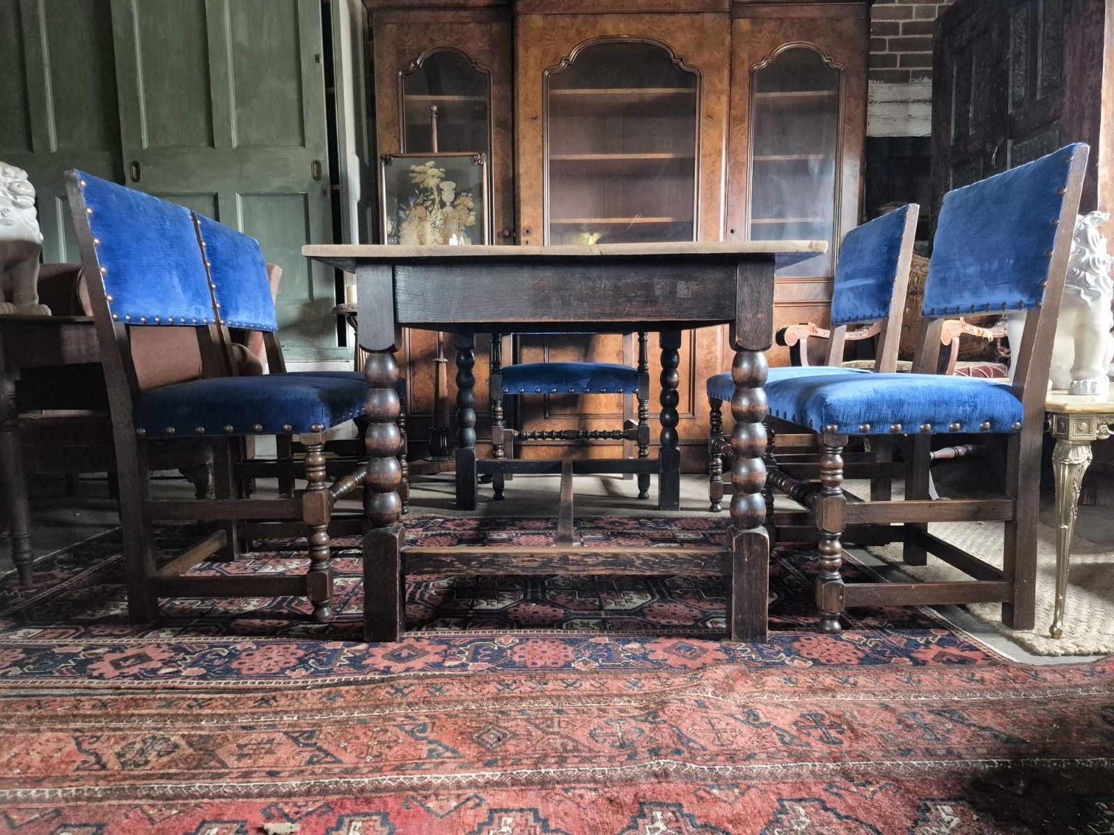 Very Handsome 1930s Bobbin Turned Oak Jacobean Revival H Stretcher Dining Table