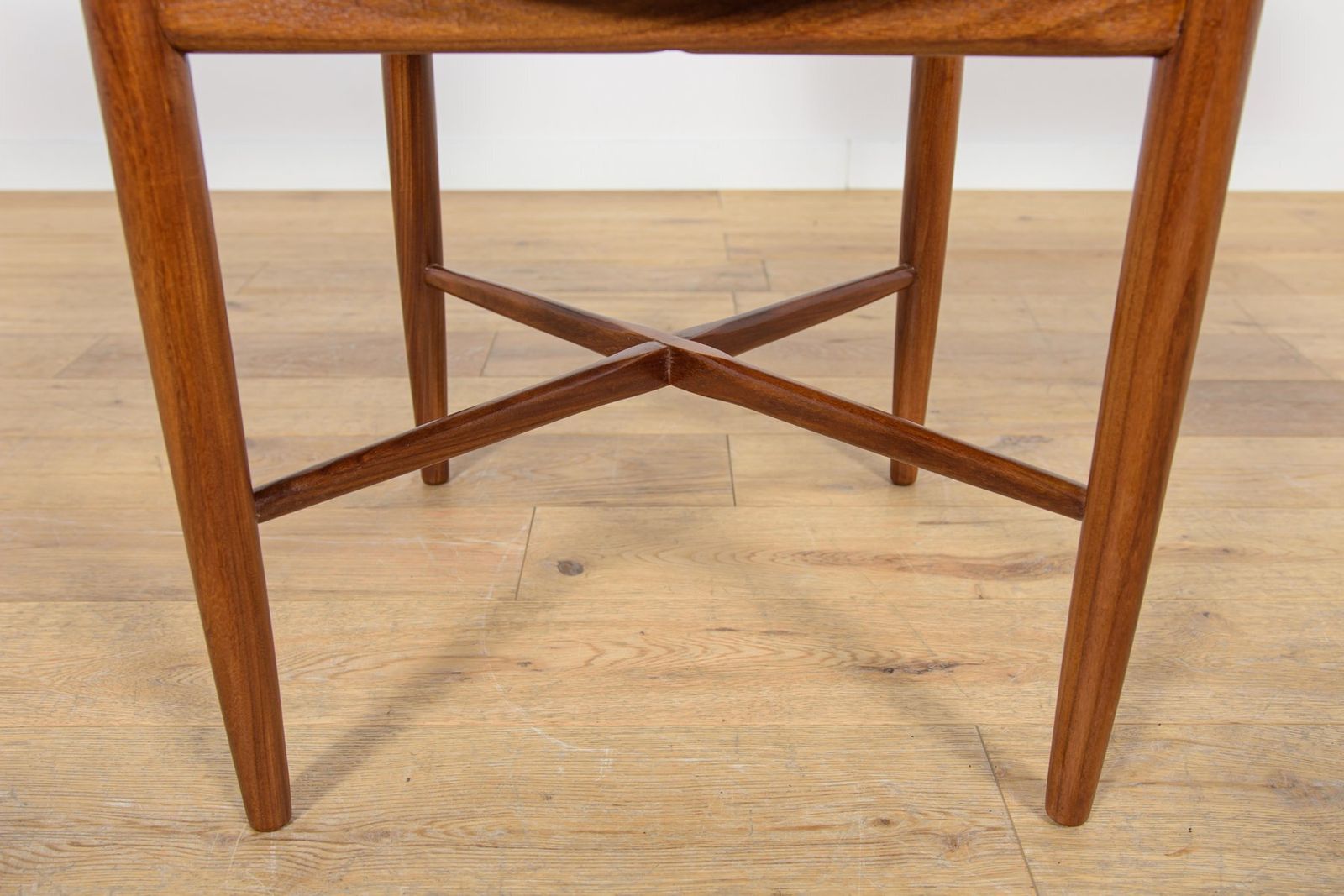 photo vintage Mid Century Teak Dining Chairs By Ib Kofod Larsen For G Plan, 1960s, Set Of 8