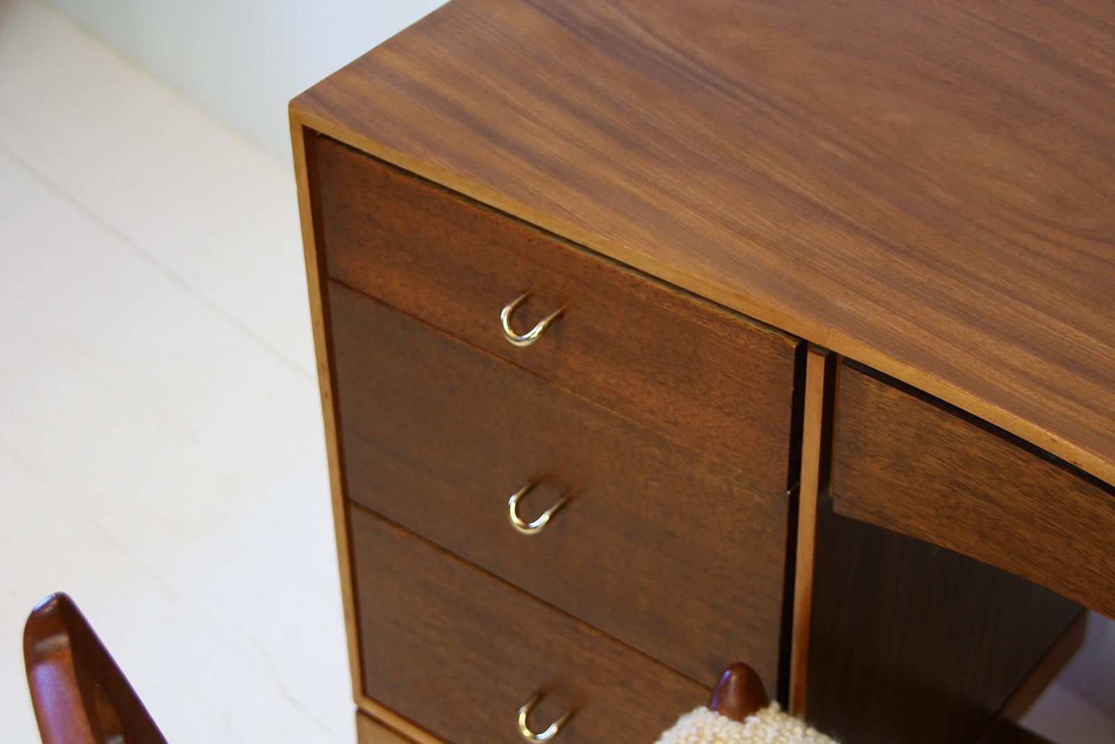 photo buy Vintage Walnut Desk By John & Sylvia Reid For Stag "Duet" 1960s