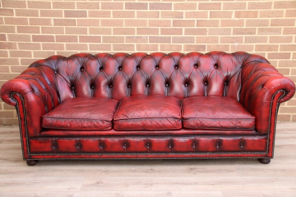 Chesterfield Vintage Sofa photo furniture