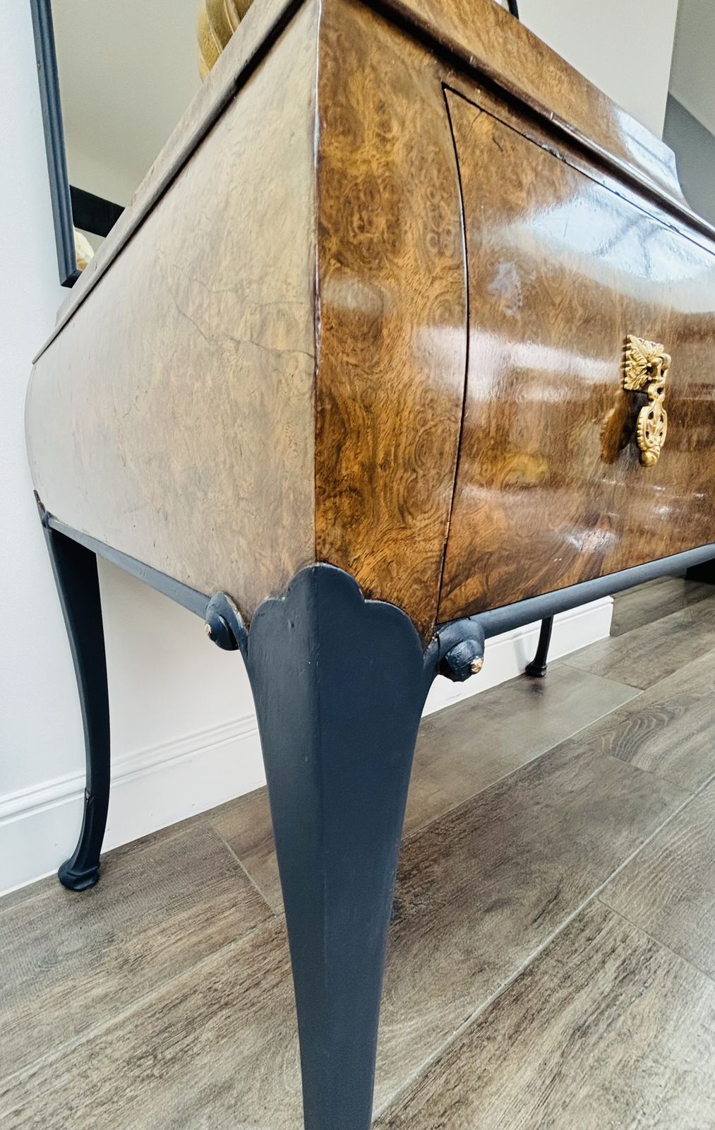 Furniture Art Deco Walnut Burr And Navy Dressing Table photo