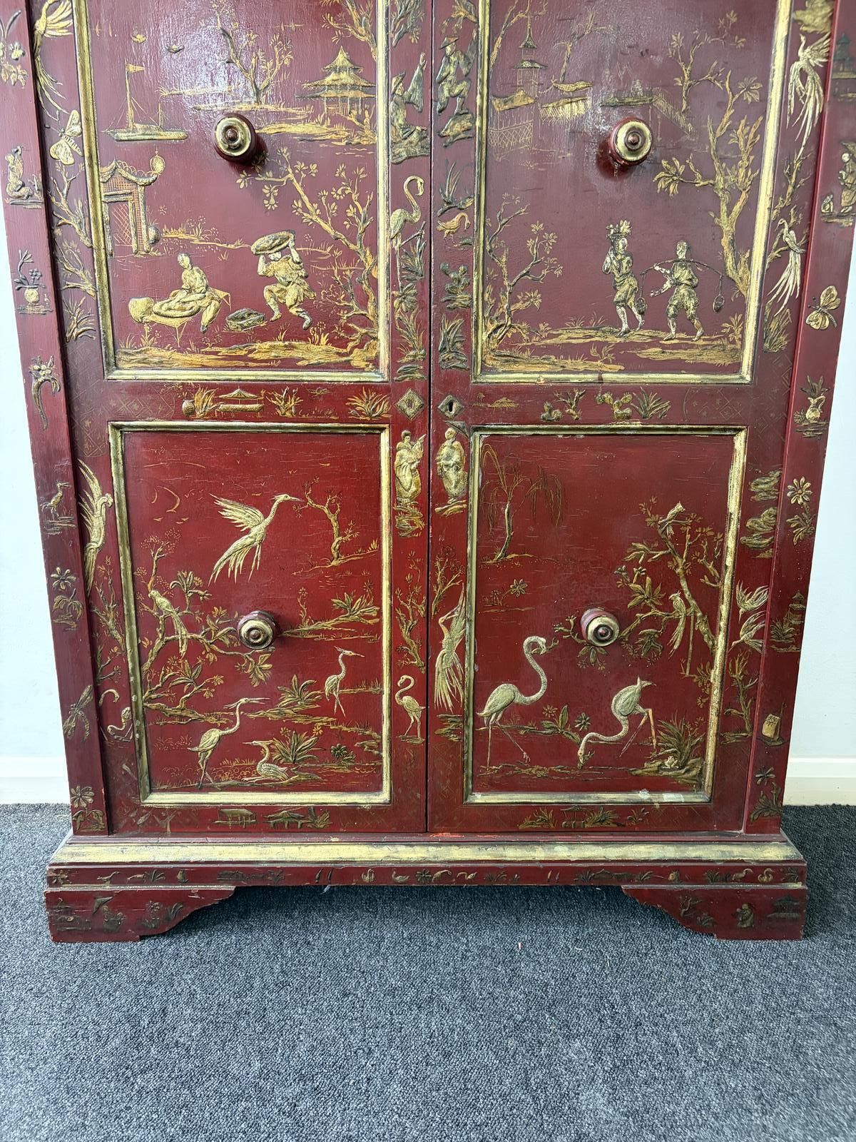 photo furniture 19th Chinoiserie Decorated Cabinet