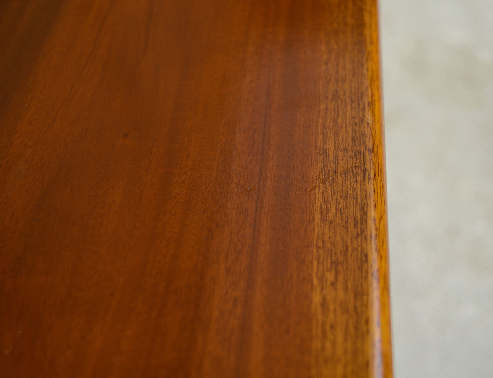 photo vinterior Antique Style Long Console  Hardwood Mahogany Finish