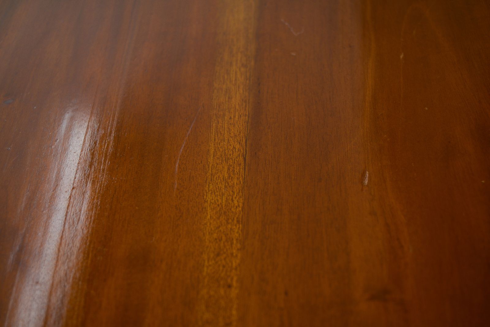 photo buy Antique Style Long Console  Hardwood Mahogany Finish
