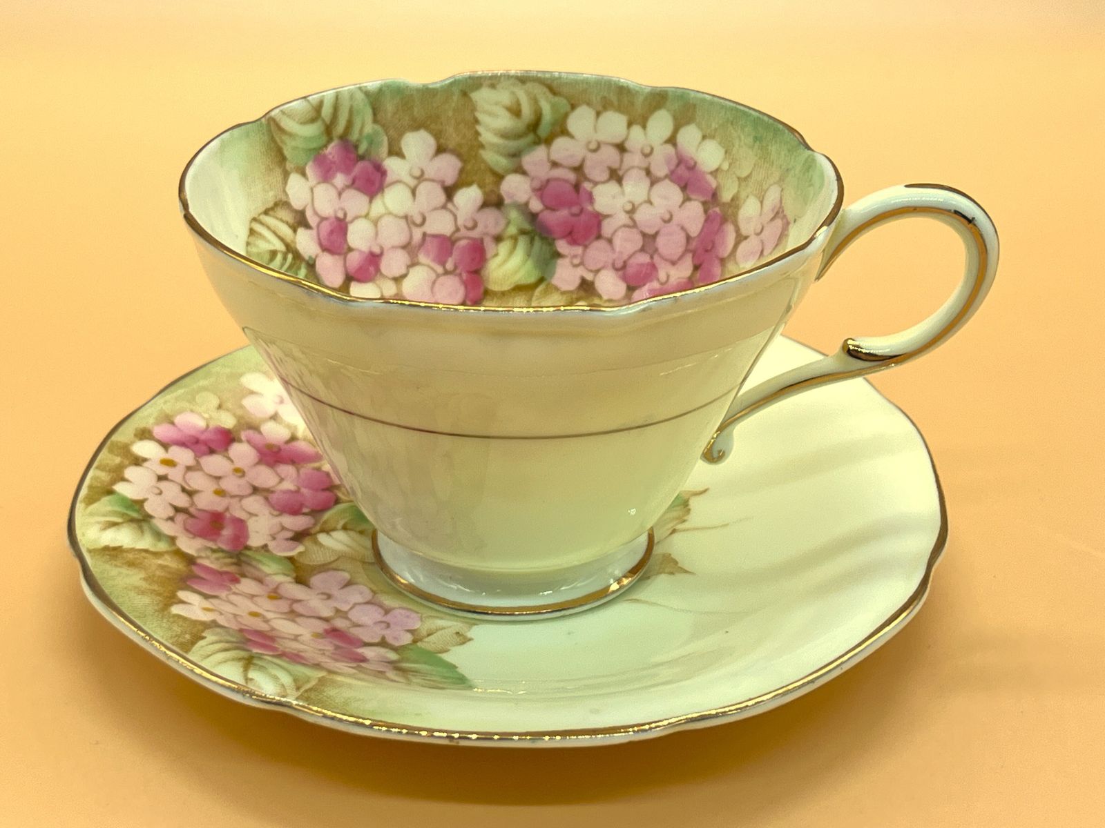 photo for sale Paragon Double Warrant Queen Mary Pink Yellow Hydrangea Chintz Cabinet Cup & Saucer Duo.