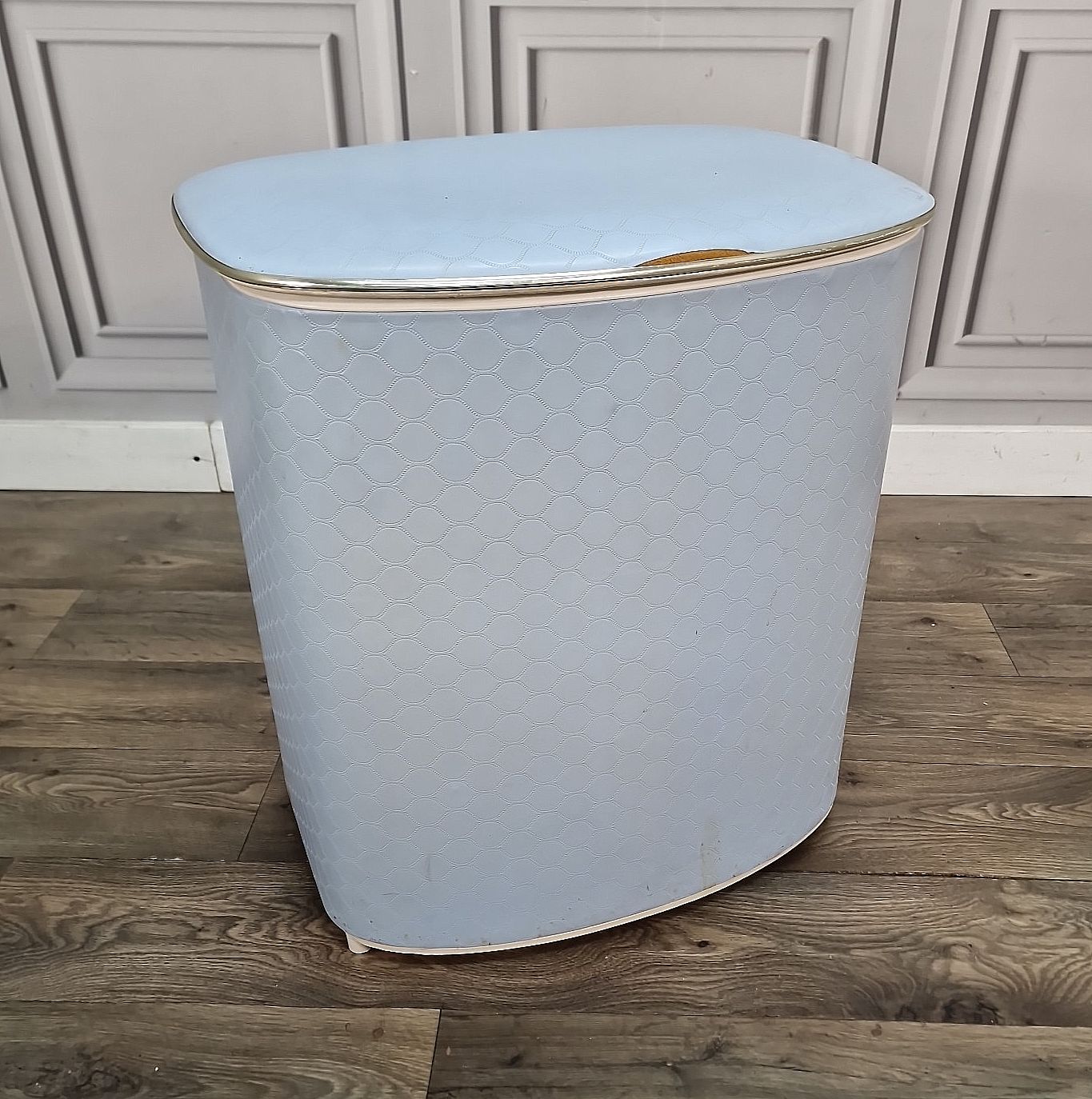 Retro Vintage Laundry Bin Quilted Vinyl Linen Basket Ottoman Storage Box Mcm