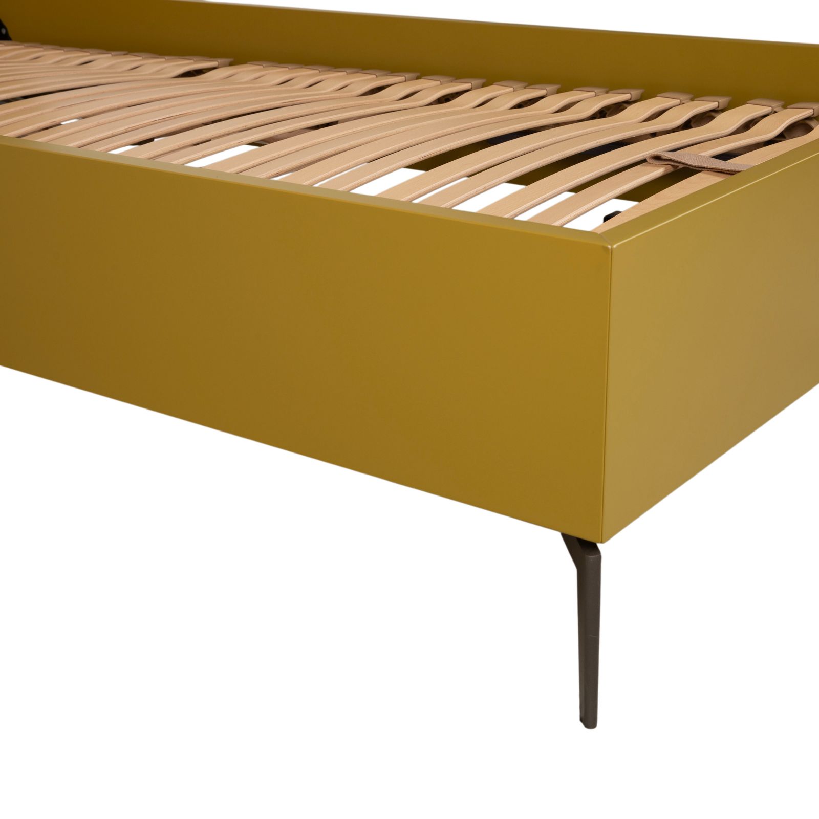 photo furniture Lit J.L. Møllers Furniture Factory MD 13 en bois, jaune vert moutarde, chambre