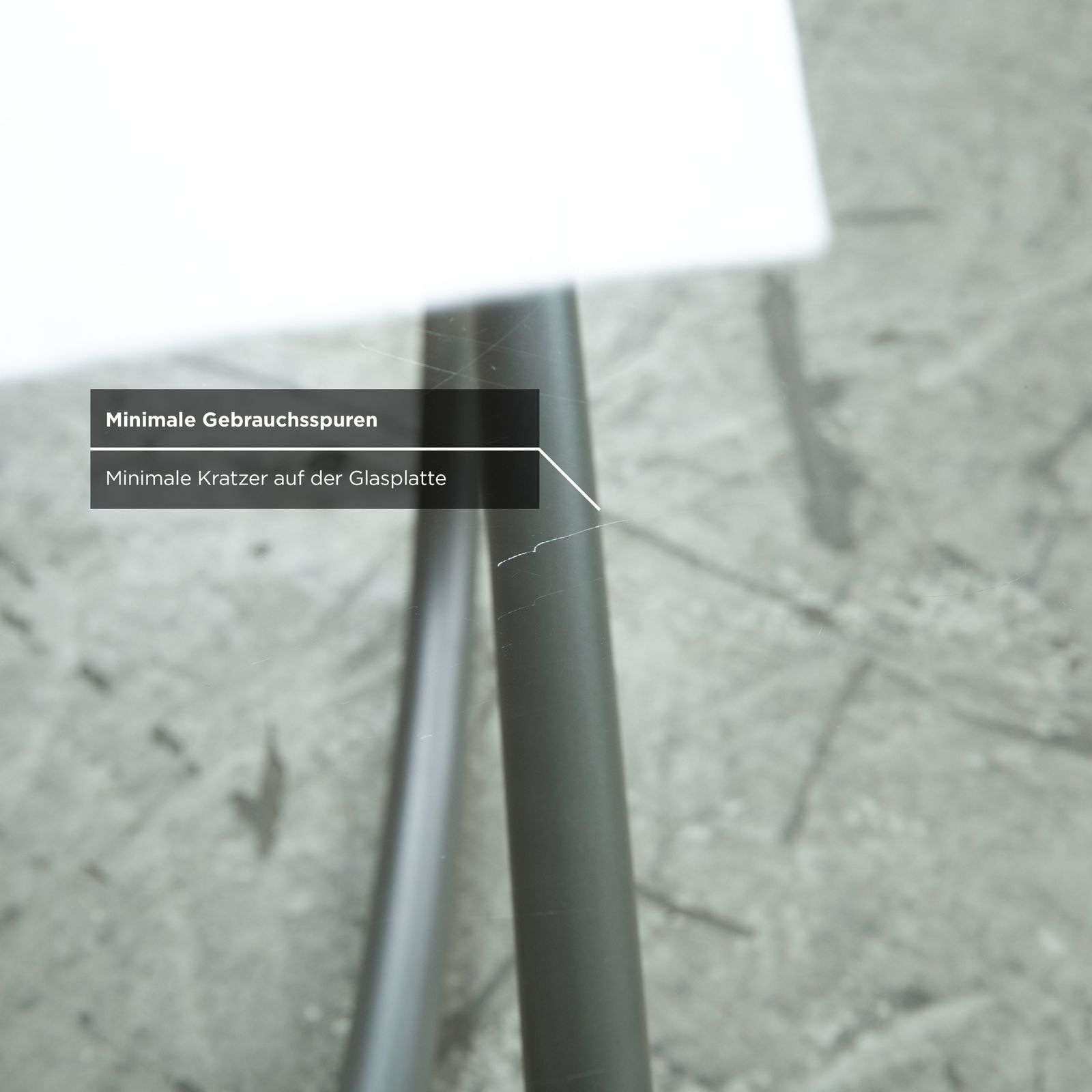 Table basse Rolf Benz en verre, argentée photo 670.0