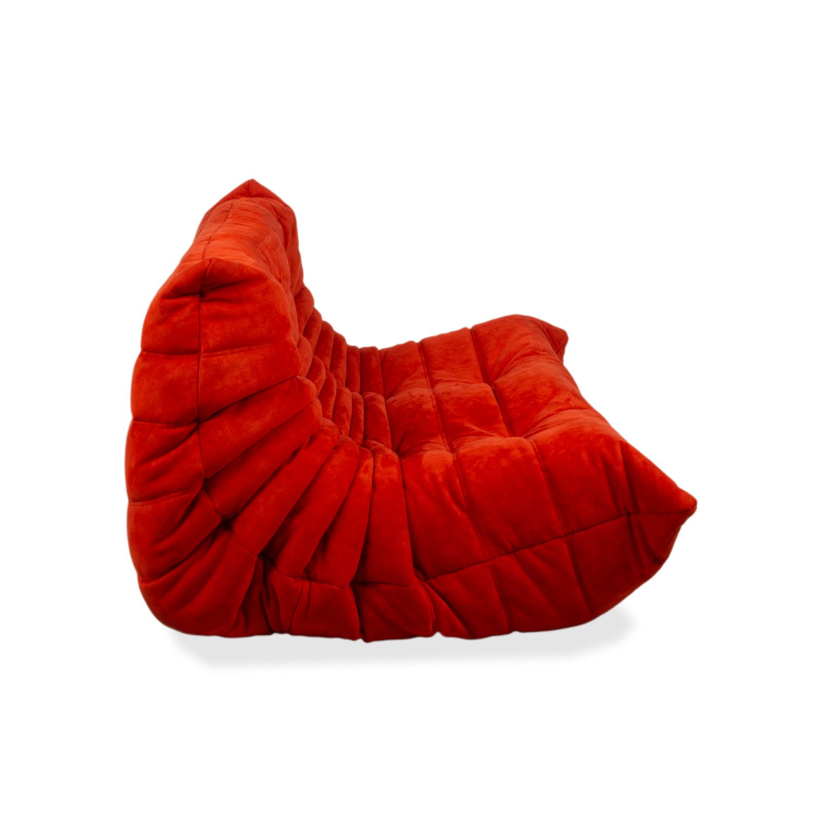 photo for sale Ligne Roset Togo Tweezitsbank in Rode Stof